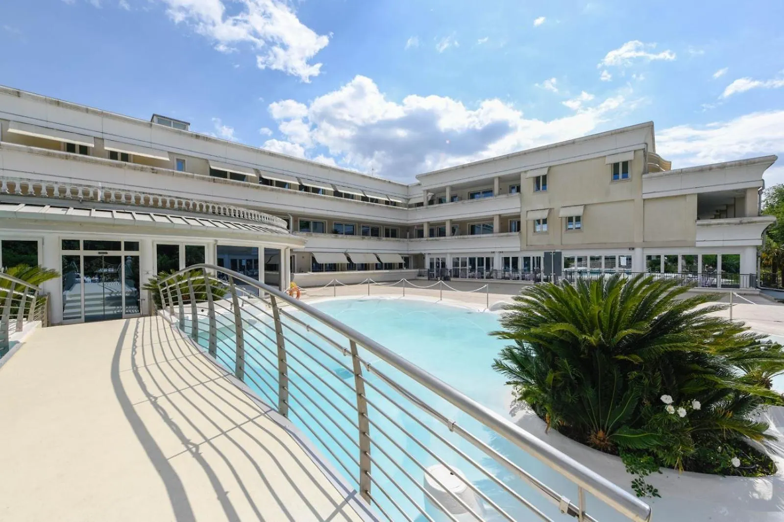 Daire Appartamento Du Lac Desenzano del Garda